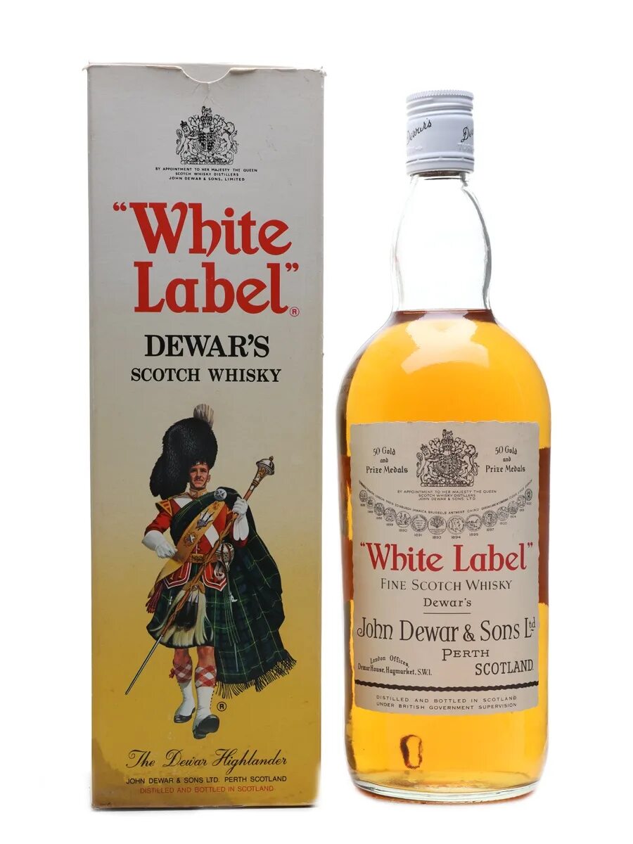 Dewars скотч виски White Label. John Dewar. John Dewar & sons. Dewars Вайт лейбл Джон деварс сон. Уайт лейбл виски