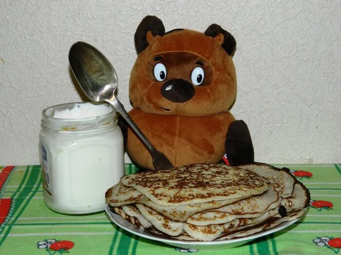 Медведь на масленицу. Комы медведи. Медведь пермь. Масленичный медведь. Первый блин комом.