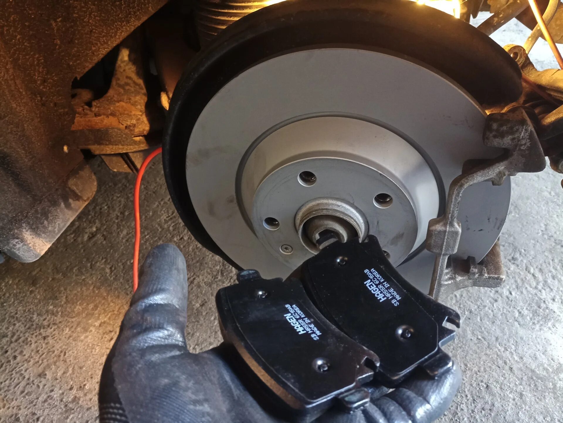 колодки задние audi a6 c7. датчик колодок ауди а6 с5. колодки задние ауди а6 с5. тормозные диски ауди а6 с5. колодки тормозные задние ауди а6 с6.