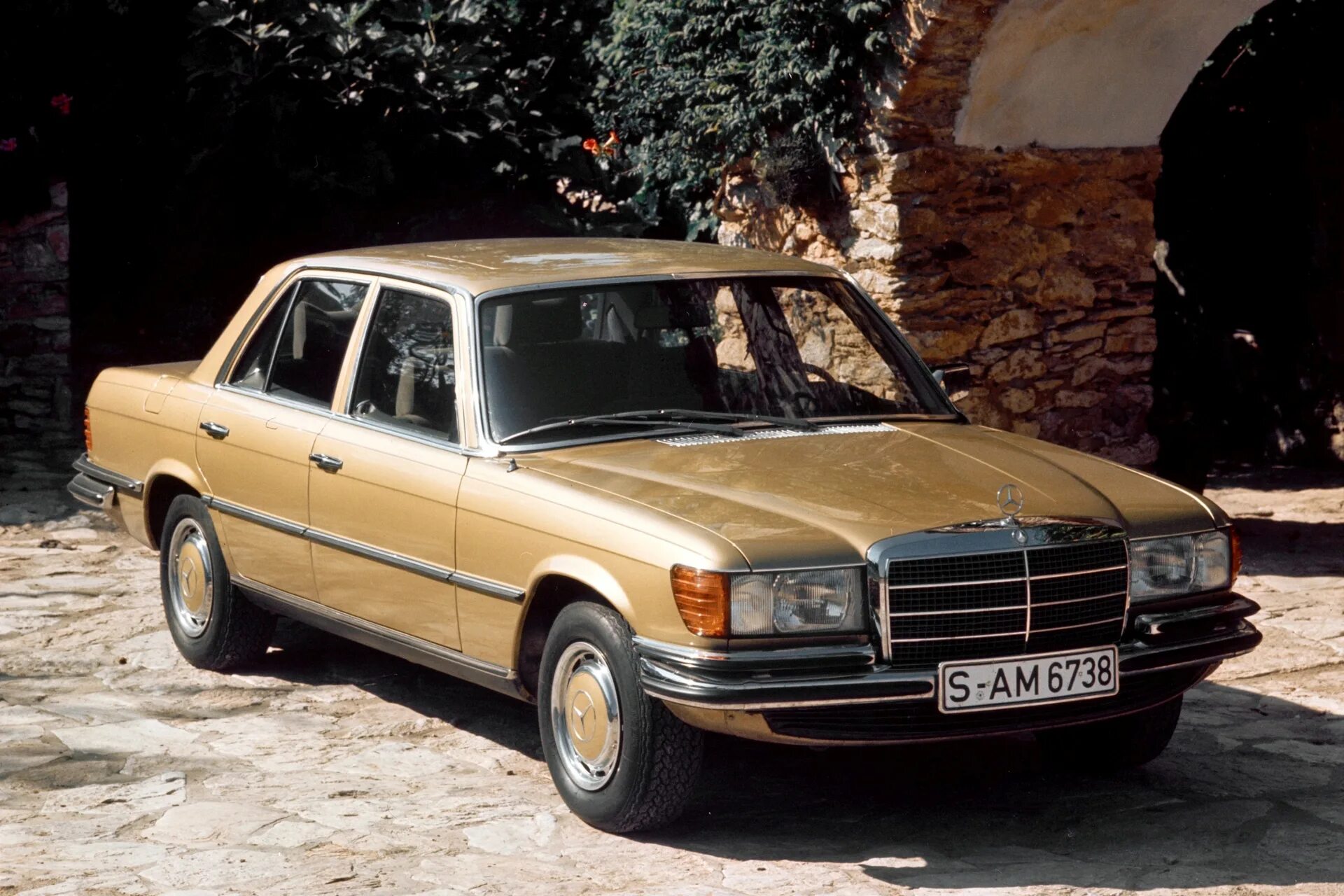 Мерседес Бенц w116. Mercedes-Benz s-class (w116). Мерседес w116 280s. Мерседес Бенц w123.