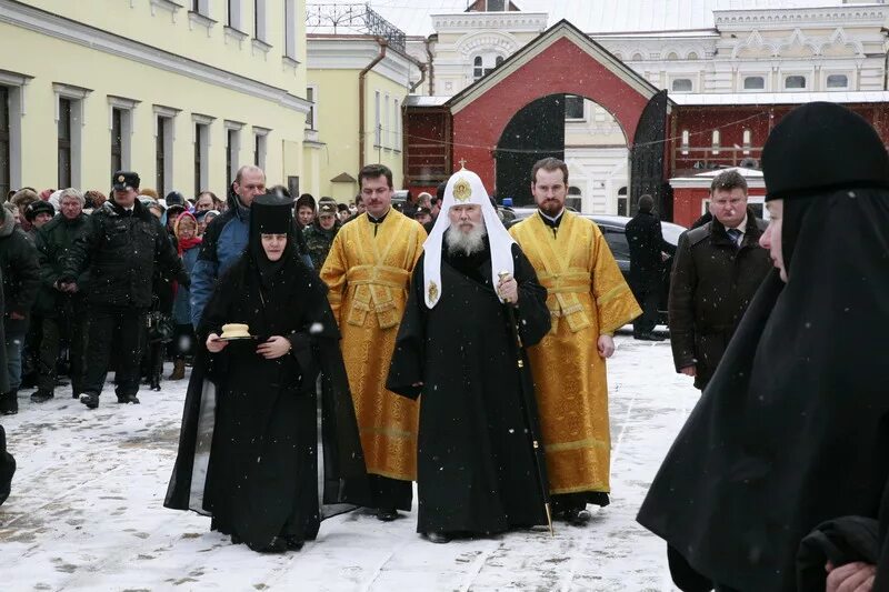 Матроны московской (1998). Карта мощей матроны. Матроны московской (1998). Перенесение мощей матроны московской. Матроны московской (1998).