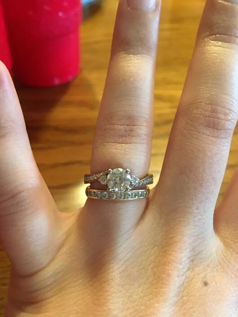 Wedding ring. К чему снится кольцо: сонник. Кольцо для помолвки. Сонник подарили кольцо золотое. Сонник подарили кольцо золотое.