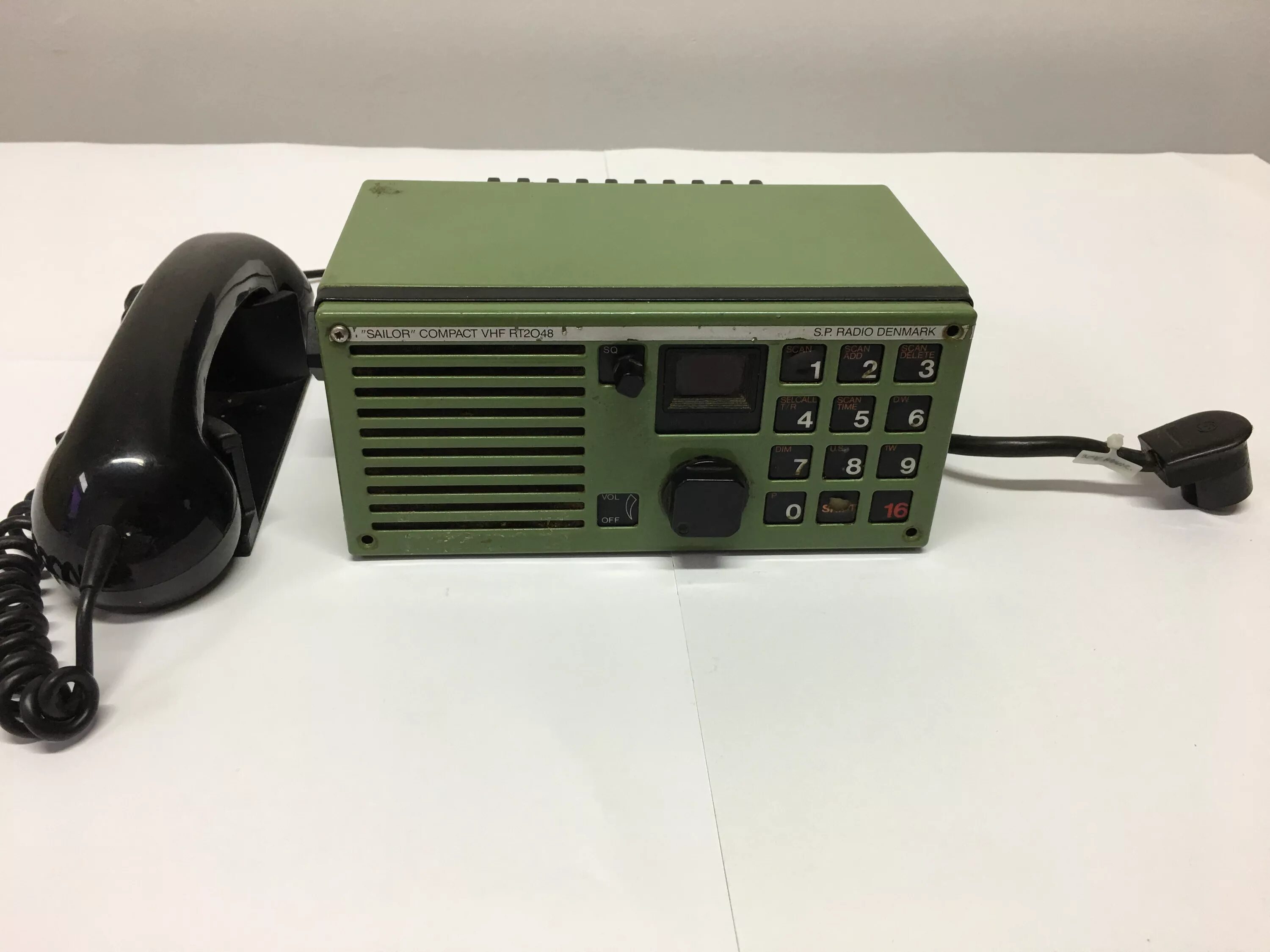 Sailor радиостанции. Sailor compact vhf rt2048. sailor compact vhf rt2048 трубка. укв радиостанция sailor. укв станция sailor compact vhf rt 2048.