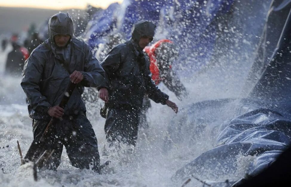 Чс в комсомольске на амуре 2013 год. Наводнения на дальнем востоке россии и в китае (2013). Наводнение на дальнем востоке 2013. Наводнение на дальнем востоке 2013 мчс. Наводнения на дальнем востоке россии и в китае (2013).