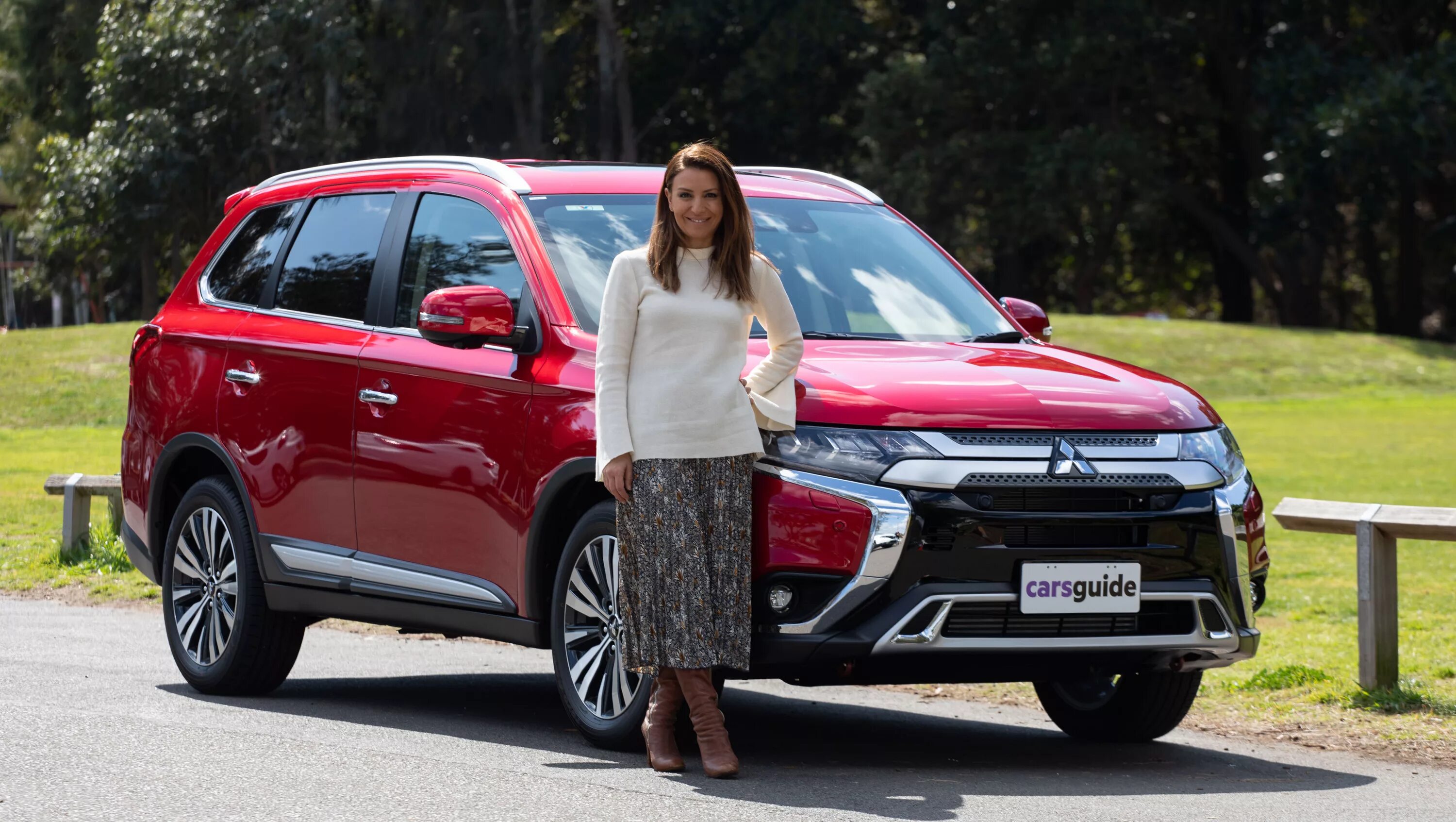 Новый Mitsubishi Outlander 2023. Мицубиси Аутлендер 2020. Mitsubishi Outlander 3 2020. Митсубиши Аутлендер 2020.