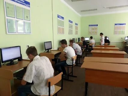 Номер телефона приемной комиссии политехнического колледжа