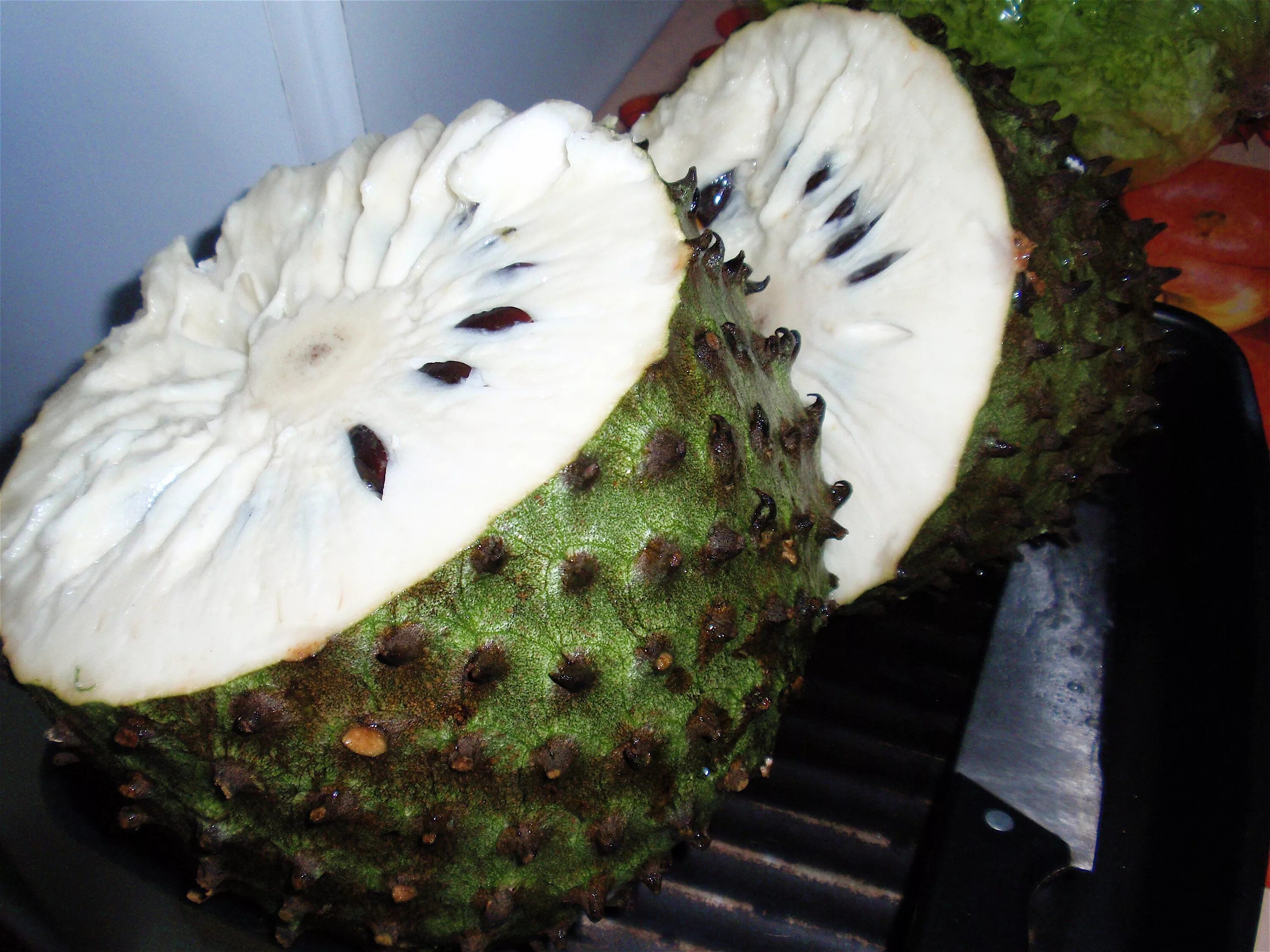 Гуанабана гравиола. Саусеп гуанабана. Гуанабана (саусеп, аннона). Саусеп фрукт. Soursop фрукт.