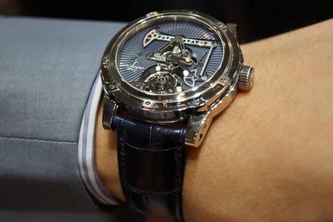 2000 часов