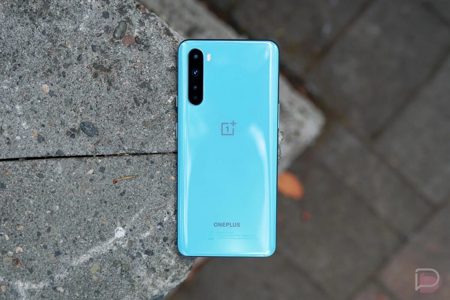 Oneplus nord dual. Oneplus nord 12gb 256gb. oneplus 9 голубой. oneplus nord живые фото. oneplus nord 2 живое фото.
