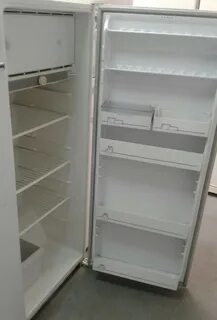 Холодильник б у недорого в москве