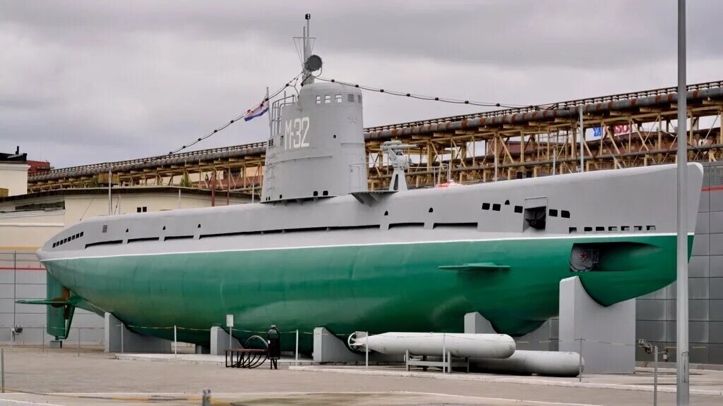 Тип м 19 10. Подводная лодка м-32 в верхней Пышме. Подводная лодка Малютка. Подводная лодка музей УГМК. Подводная лодка Малютка м96.