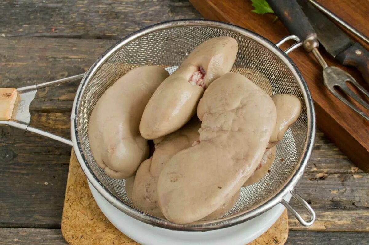 Как готовить свиные почки. Почки свиные жареные.