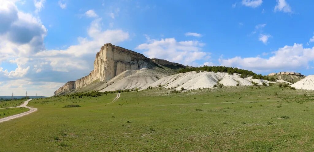 Село Курское Белогорский район гора. Село Курское Белогорского района Крым. С лечебное Белогорский район Крым. Белогорский Оренбургская область.