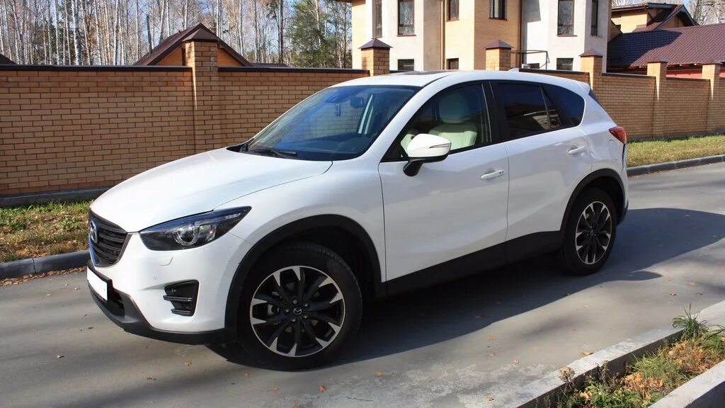 Мазда сх5 отзывы. Мазда сх 5 белая. Телевизора мазда сх5 3018. 5. Mazda cx 5 2013 года.