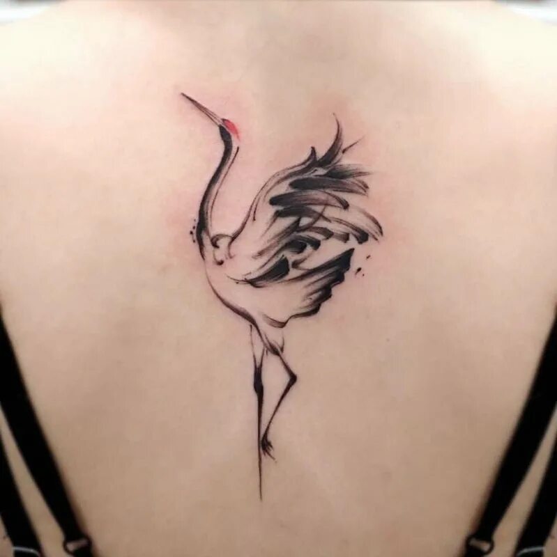 Журавль тату эскиз. Журавлик тату. Тату журавль для девушек. Тату журавль значение. Японский журавль тату.
