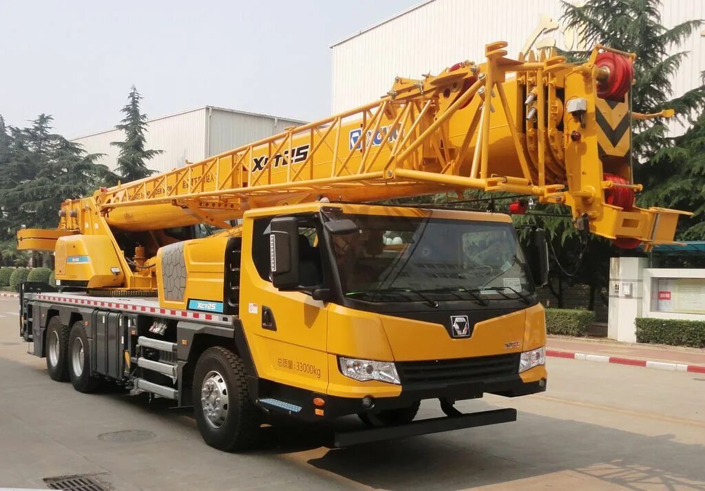 Xcmg lw550ru. Xcmg lw300. Кран xcmg xct25. Гусеничный экскаватор xcmg xe370ca. Xcmg qy25.