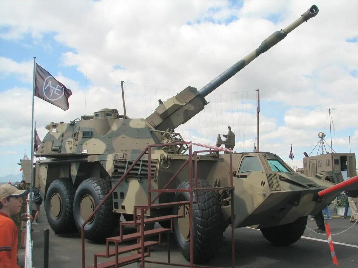 Тип 6 155. G6 155mm. g6 rhino howitzer. g6 rhino 155-мм. самоходная гаубица howitzer g6 rhino.