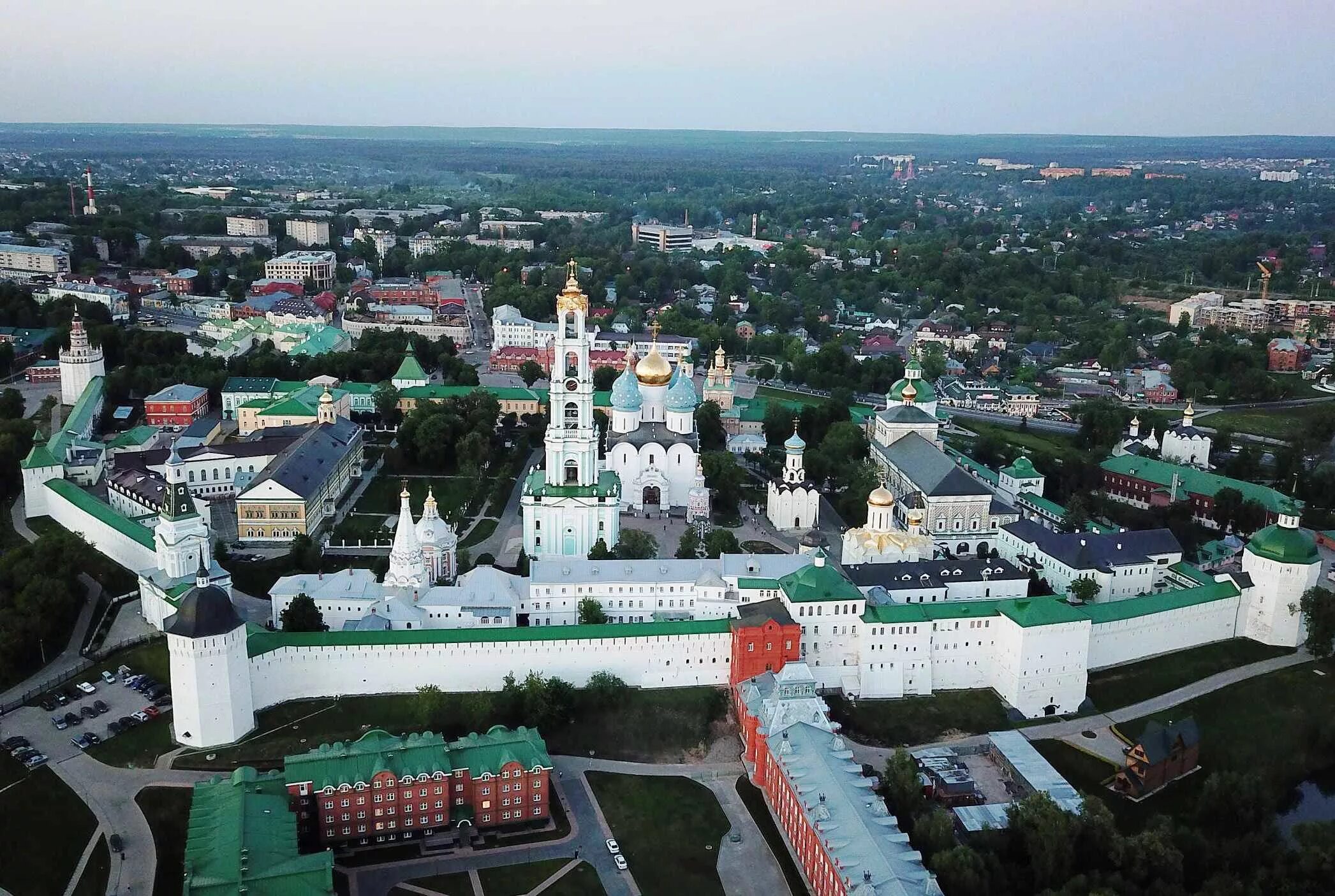 Сергиев Посад город. Сергиев Посад панорама. Сергиев Пассат город Лавра. Сергиево-Посадский Кремль.