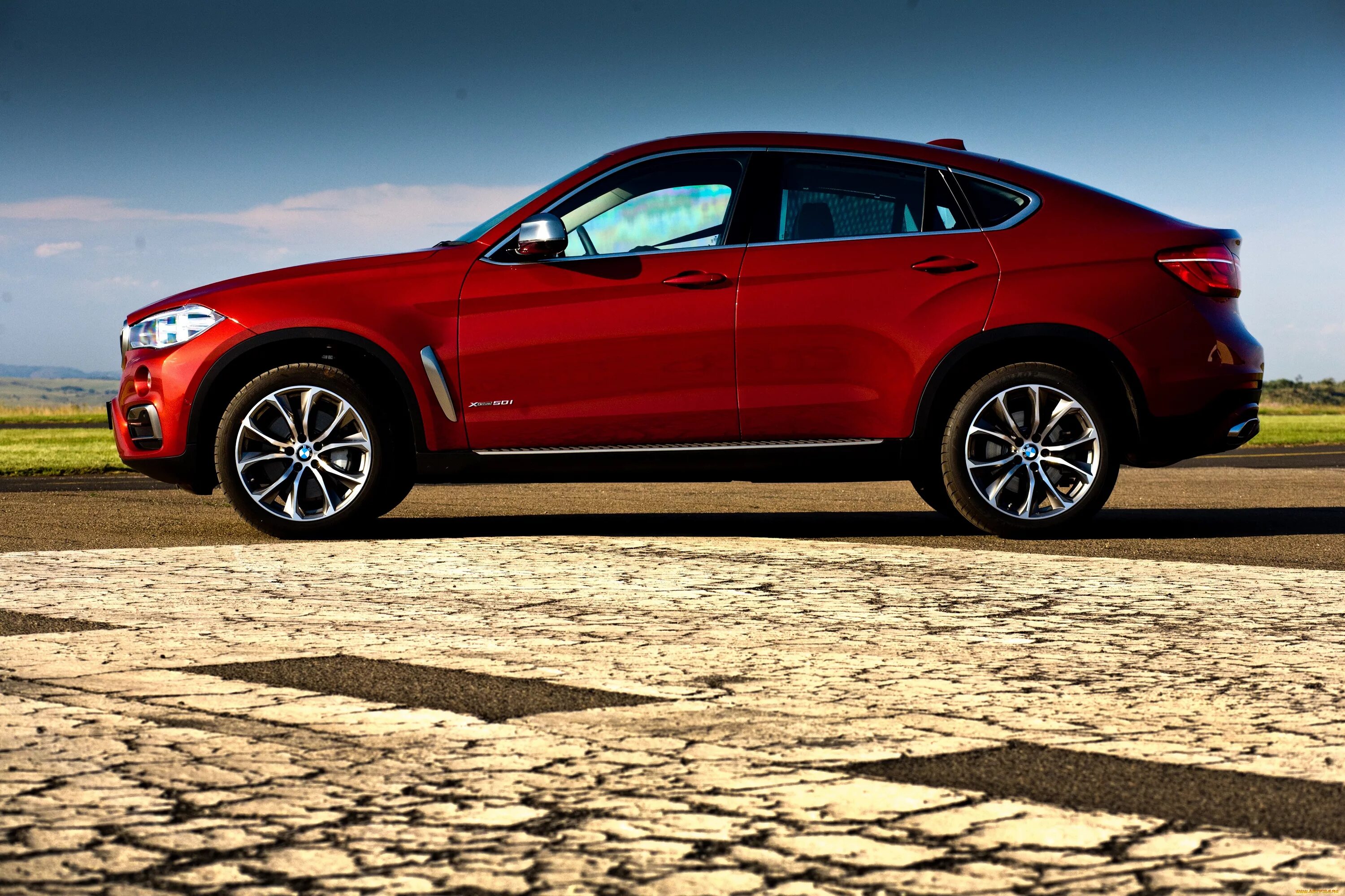 X 6.7. БМВ х6 красная. БМВ х6 бордовая. BMW x6 Red. BMW x6 f16 красная.