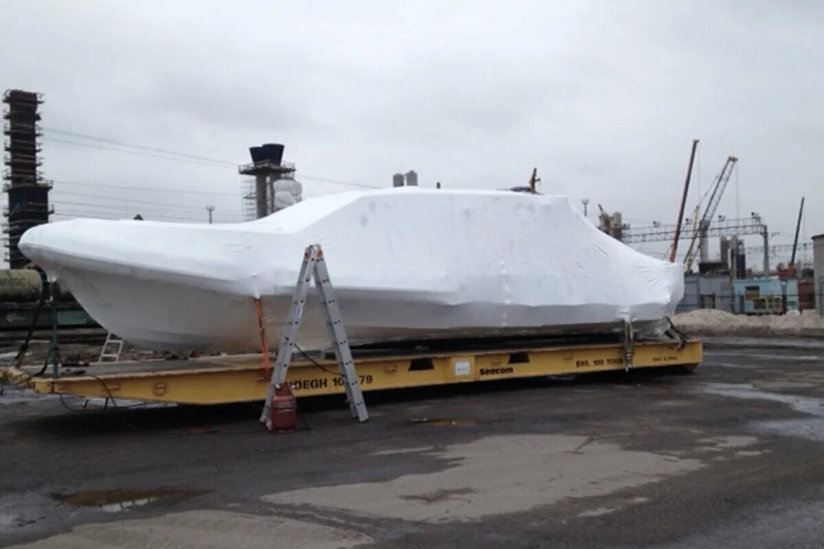 хранение катера зимой. яхт клуб мрп. консервация яхт. консервация судов. консервация судов.