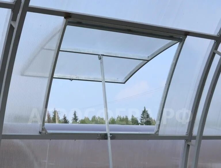 Теплица с боковыми форточками. Форточка с термоприводом для теплицы. Термопривод тп-04. Форточка в теплице из поликарбоната. Теплица двери и форточки.