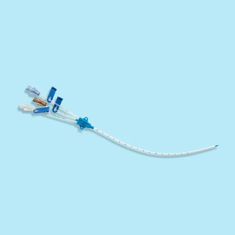 Катетер внутривенного 20 g. Центральный венозный катетер pead s 110. Катетер игла бабочка g23. Катетер периферический 20g. Трубочка в вене.