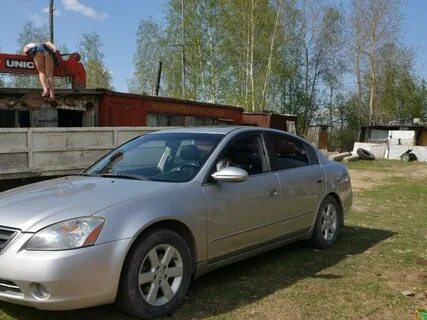 Ниссан 2002 года