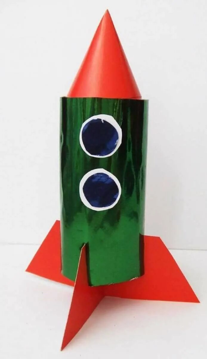 Макет ракеты для детей своими руками. Ракета поделка. Макет ракеты. Поделка ракета из бумаги. Детский макет ракеты.