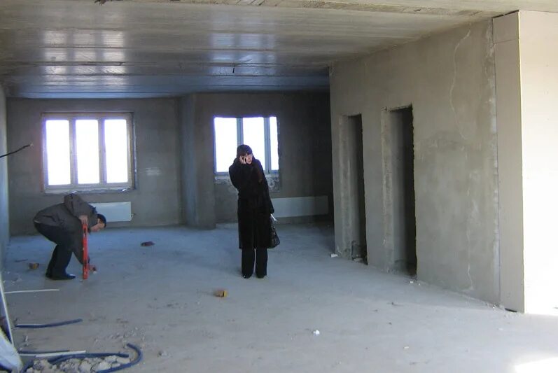 Этапы ремонта квартиры с черновой отделкой. Черновая отделка в новостройке. Последовательность отделки квартиры. Шаги ремонта в новостройке. Ремонт в новостройке с нуля пошагово.