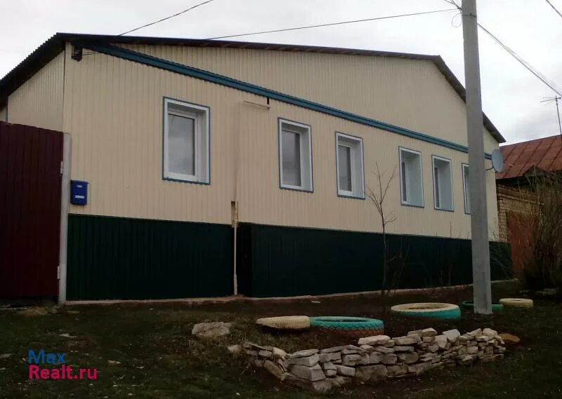 Авито бугуруслан квартиры. Новокоммунистическая бугуруслан. бугуруслан улица куйбышевская дом 102. бугуруслан ул новокоммунистическая дом 75. частный дом бугуруслан.