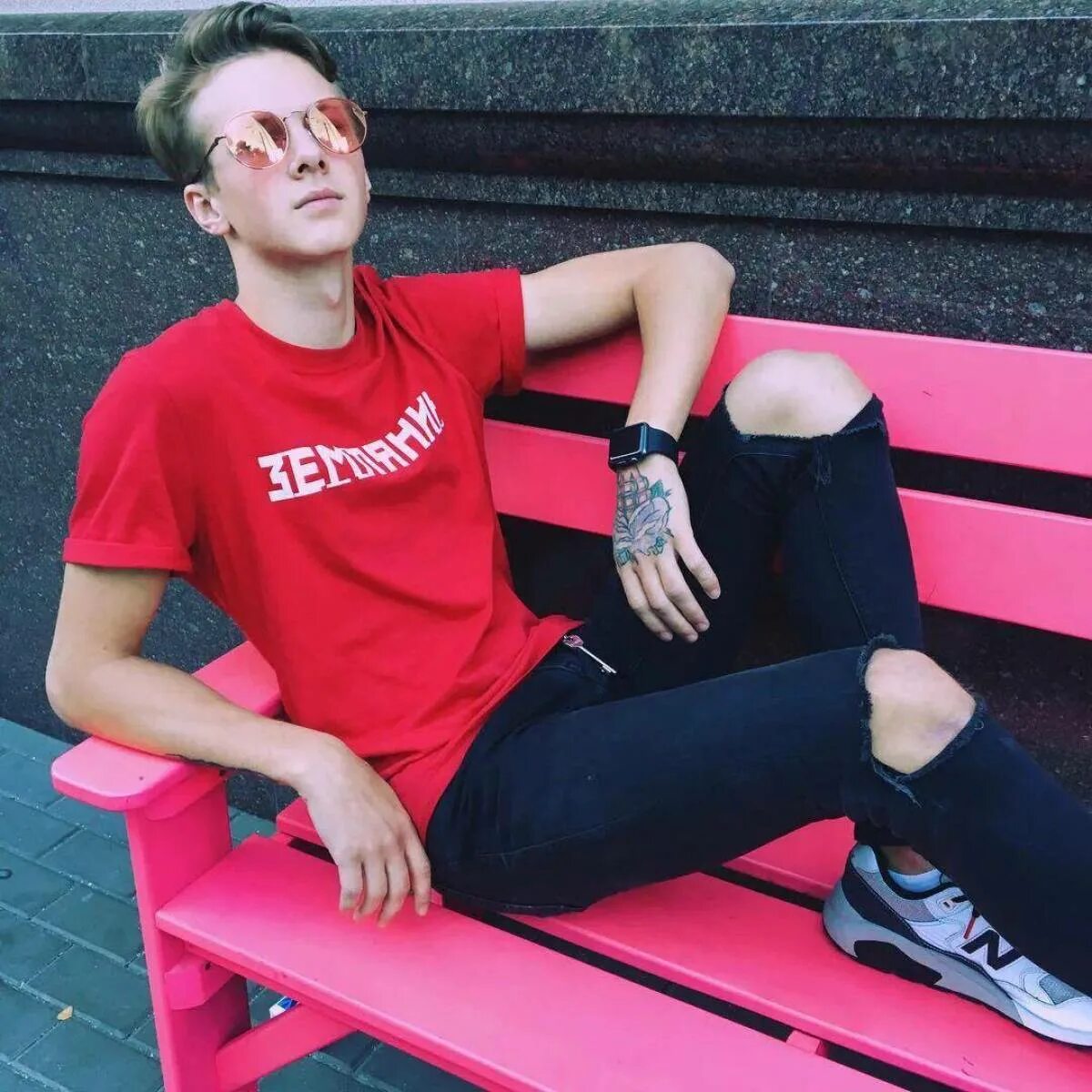 Флейзин. Лицо джела ютубера. Фотография паши флейзина. Роман парамонов компот 2022. Лицо джела в реальной жизни ютубера.