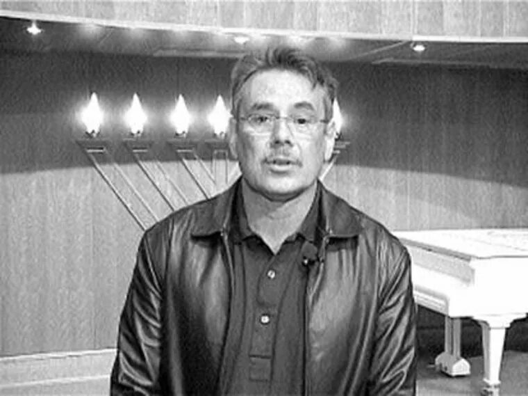 Павел Чухрай получит почётную награду на "Кинотавре" - новости кино - 15 мая 201