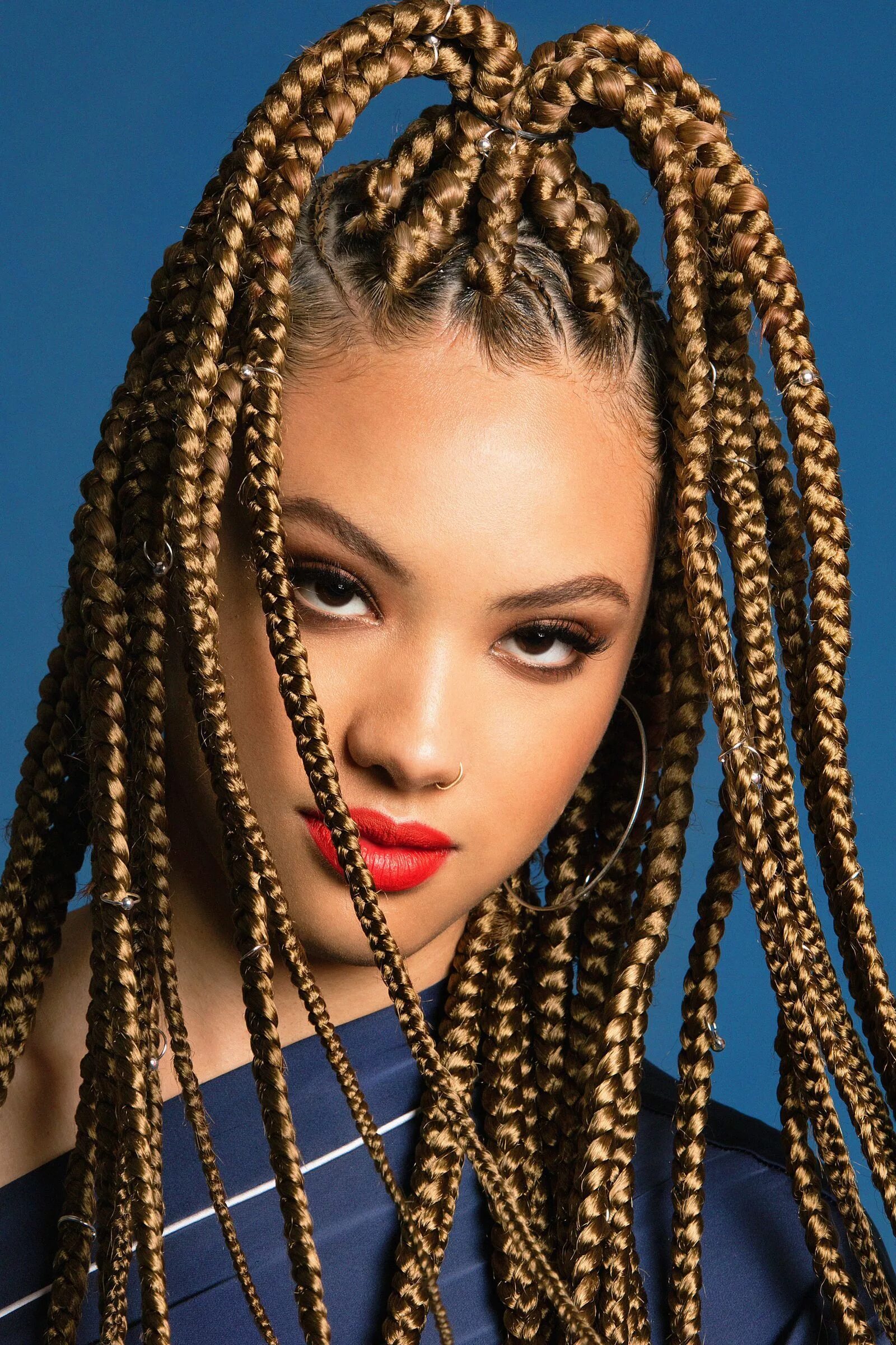 Афрокосы Box Braids. Афрокосы на брейды. Сиара афрокосы. Афрокосы плетение де. Много канекалона