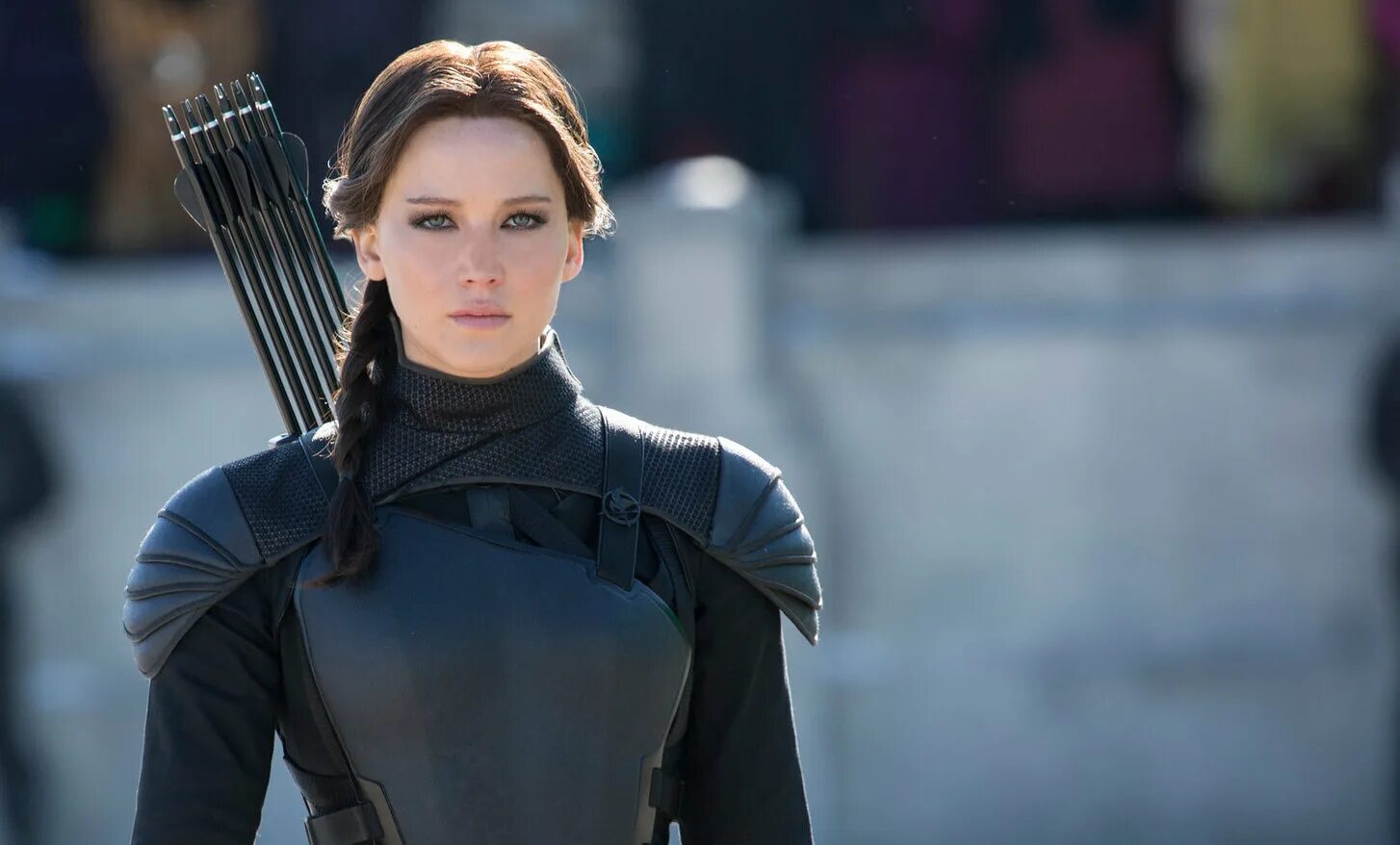 Стэнли туччи сойка пересмешница. Сойка пересмешница 2023. Фильм голодные игры сойка пересмешница. Дженнифер лоуренс голодные игры. Сойка пересмешница 2023.