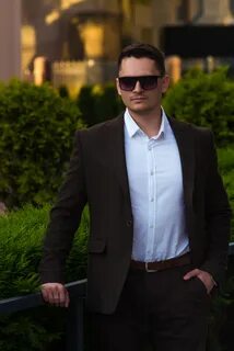 Тендер парни
