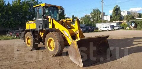 Фронтальная погрузчик 3 куба