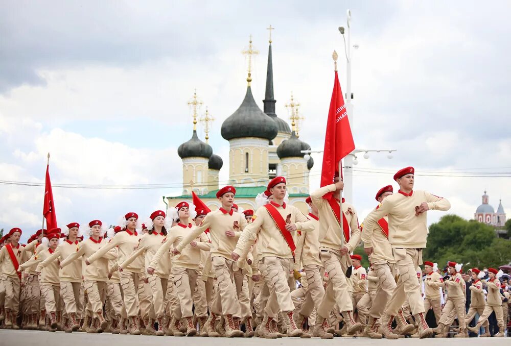 Юнармия Воронеж. Юнармейцы Воронеж. Юнармейцы форма. Юнармия форма на параде.