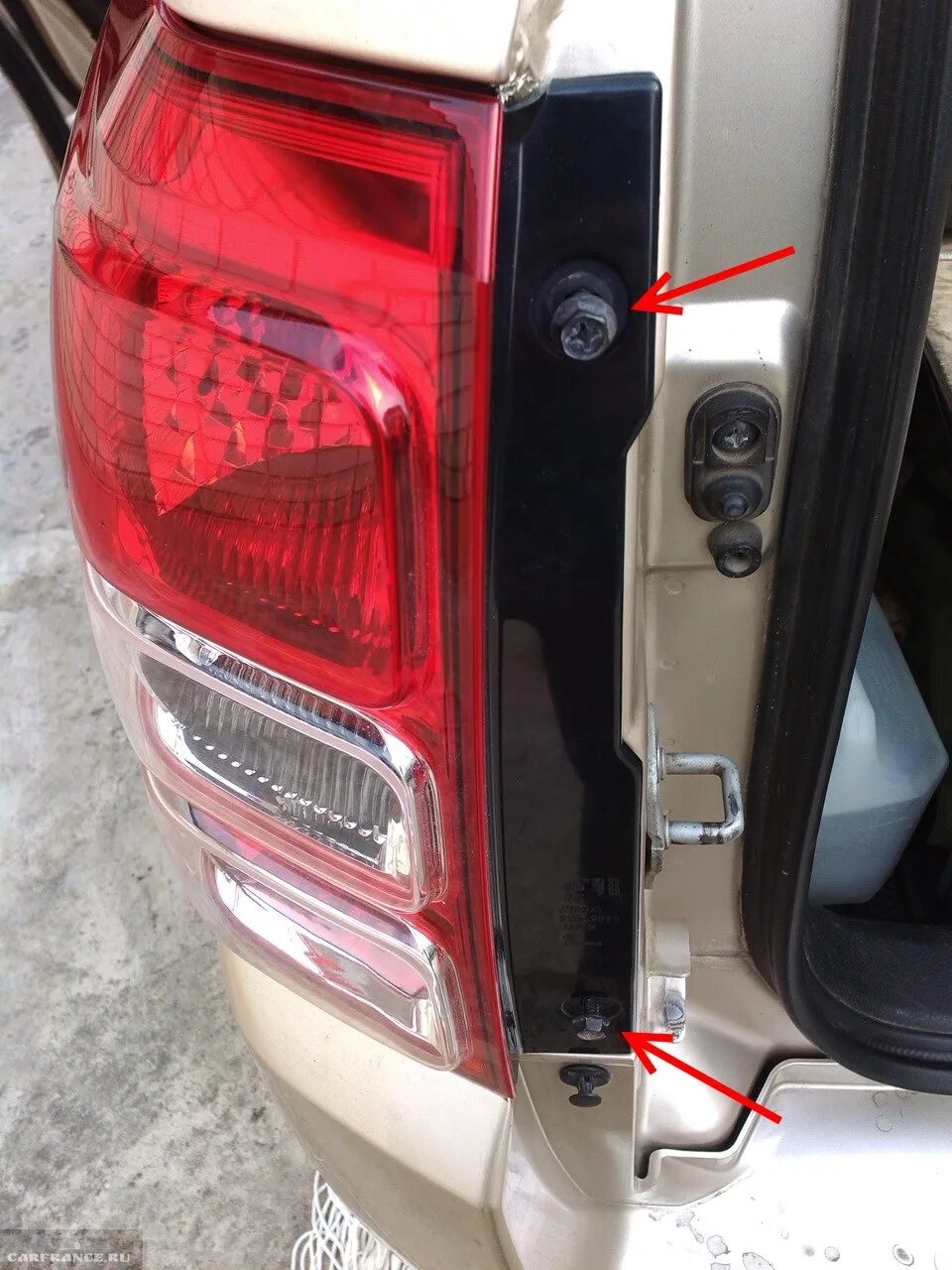 Гранд витара 2008 задние габаритные лампочки. Фонарь заднего хода сузуки витара 2. Задние фонари сузуки гранд витара. Задний габаритная лампа витара 2013. Фонарь задний гранд витара 2004.