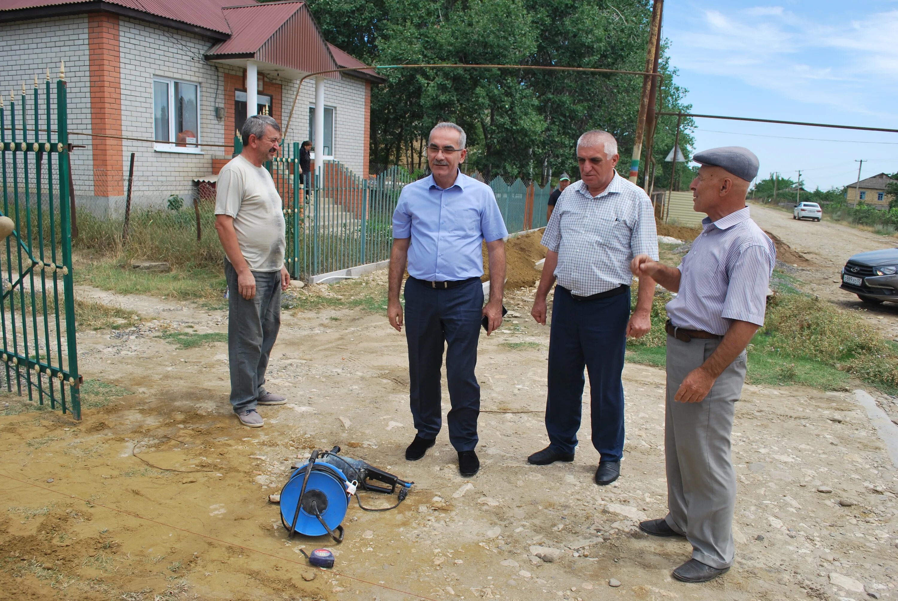 Село зизик сулейман стальский. Саидкент дагестан село. Село нютюг дагестан. Село нютюг. Нютюг школа.