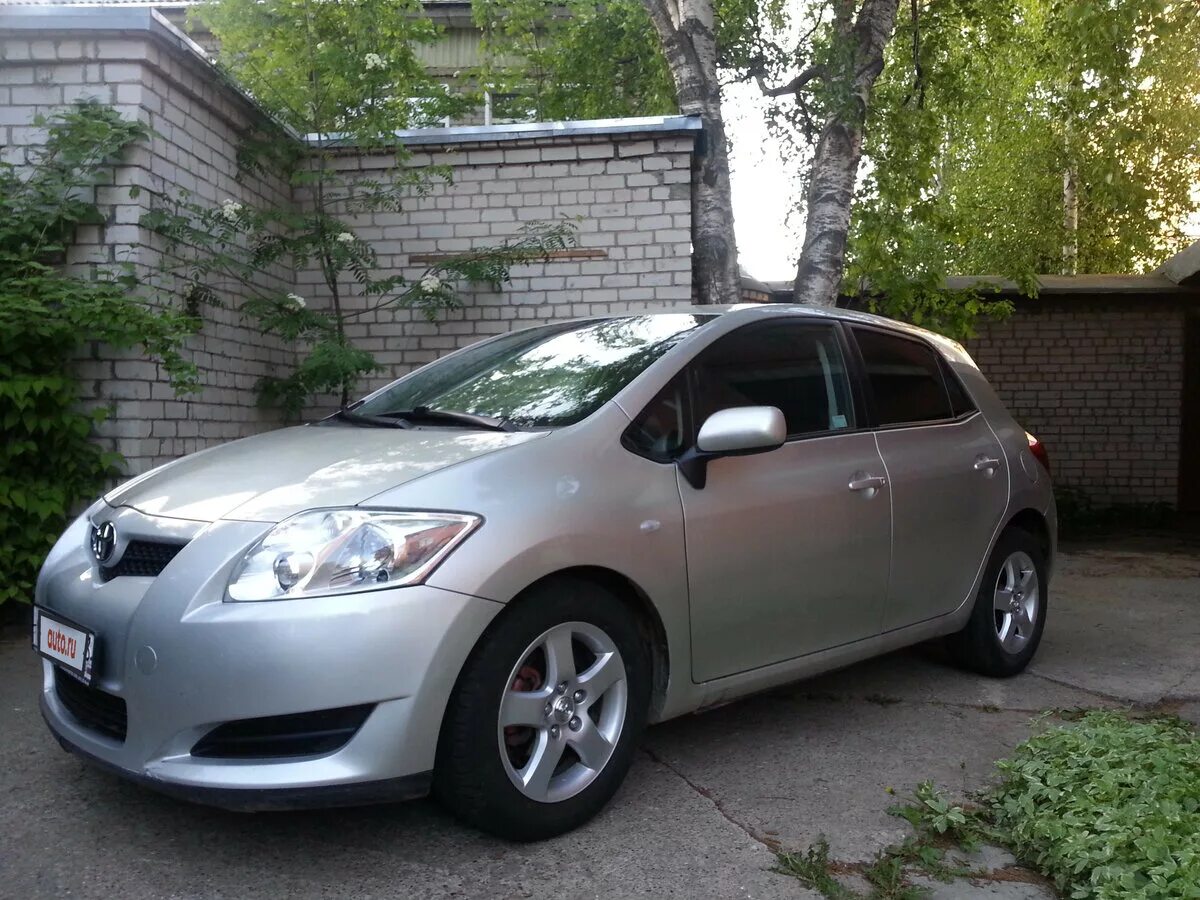 Toyota Auris 2008. Тойота аурис 2008 серебристый. Тойота аурис 2008 года. Toyota Auris 2008 опер.