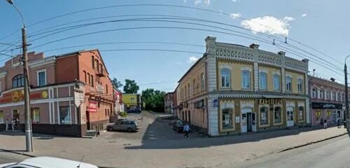 Горького 80 Ижевск. Улица Максима Горького Ижевск. Ижевск Максима Горького 80. Инвис Ижевск книжный магазин. Улица горького 80