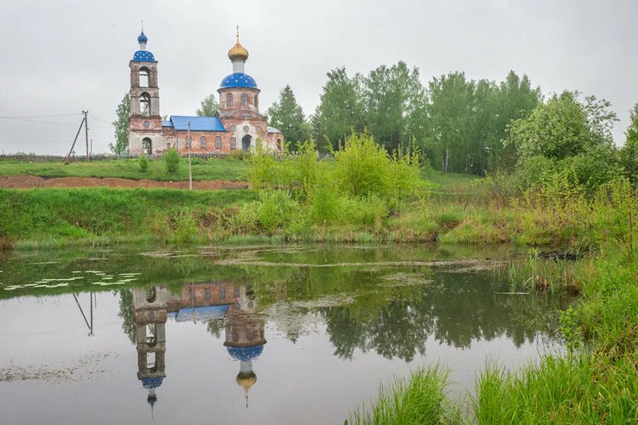 Вепрева пустынь чудотворная икона успения. Село вепрева пустынь ярославская область. Вепрева пустынь. Вепрева пустынь. Церковь успения пресвятой богородицы.