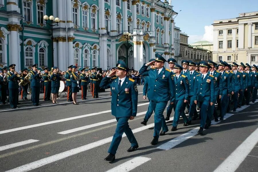 Службы россии по г санкт. Академия МЧС Санкт-Петербург. Санкт-Петербургский университет ГПС МЧС РФ. СПБ УГПС МЧС. МЧС Академия Санкт-Петербург ГПС МЧС.