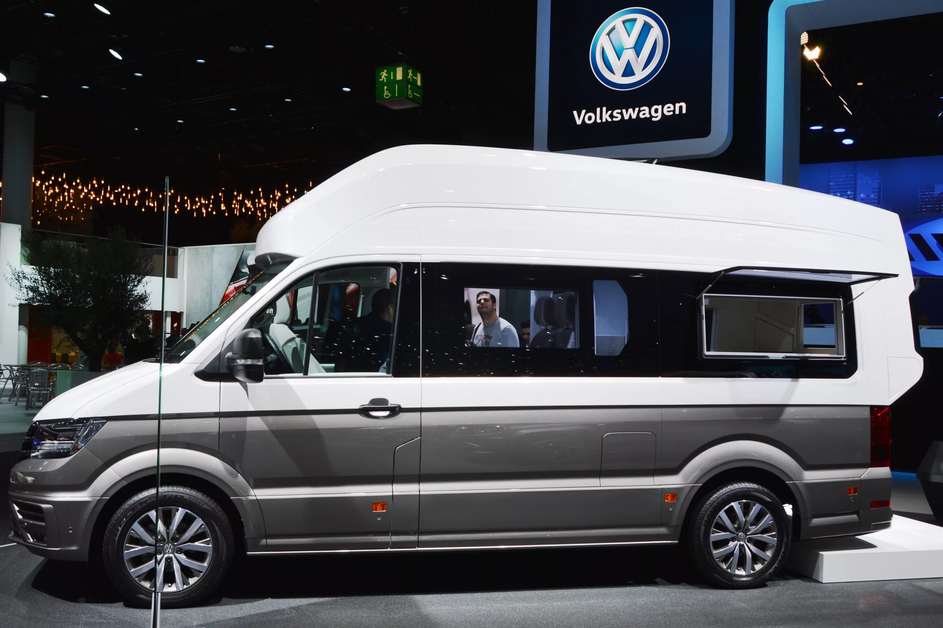 Volkswagen long. Volkswagen California XXL. VW Crafter California XXL. Volkswagen Grand California. Volkswagen California XXL 2022 года.