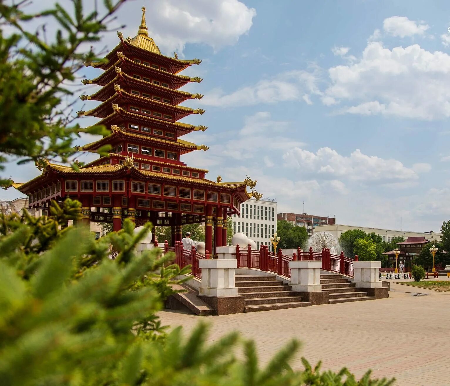 пагода семи дней спб. пагода семи дней спб. буддийский храм — пагода семи дней. пагода семи дней спб. элиста площадь семи пагод.