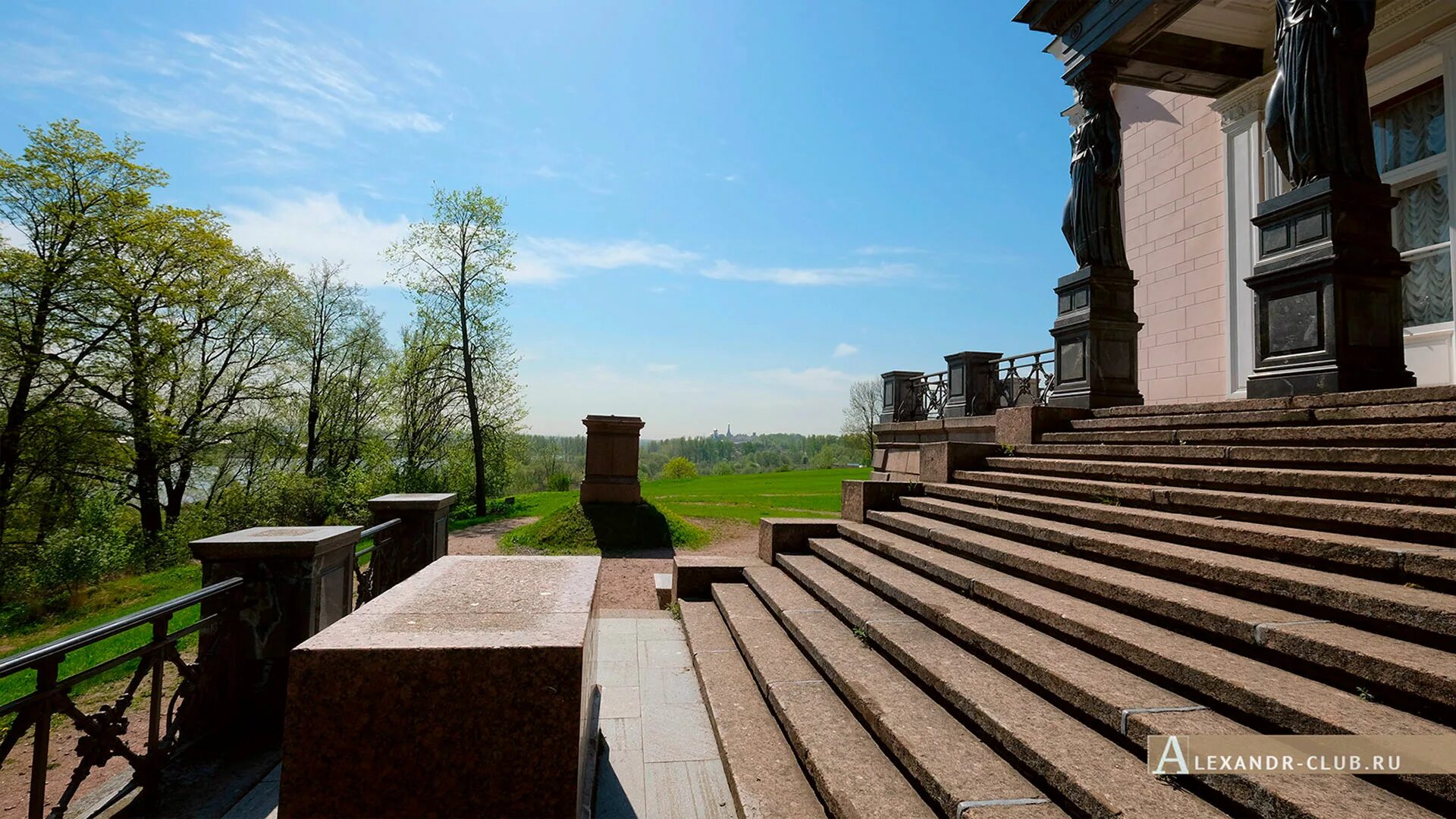 Луговой парк. Луговой парк в Петергофе. Луговой парк Бельведер. Бельведер в Петергофе. Руина Луговой парк.