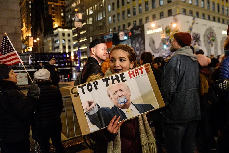 Против дональда трампа. Трамп против сша. Против дональда трампа. Джо байден 1999. President donald trump джо байден.