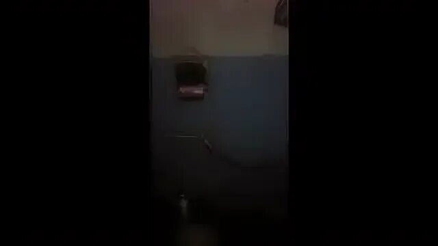 Lg mandi. Негр плавает. Мальчик pis. Lg mandi. Lg mandi.
