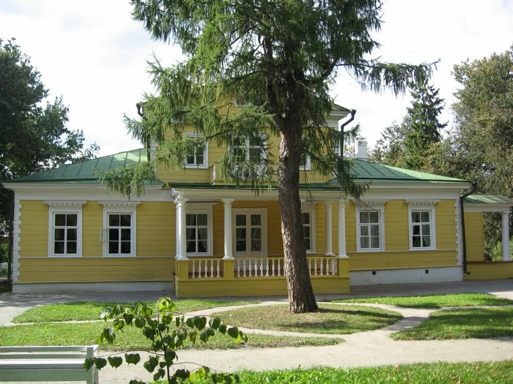 С пушкина. Как называется поместье пушкина. Пушкин село захарово музей-заповедник а. Пушкина «болдино». Усадьба пушкиных в болдино.