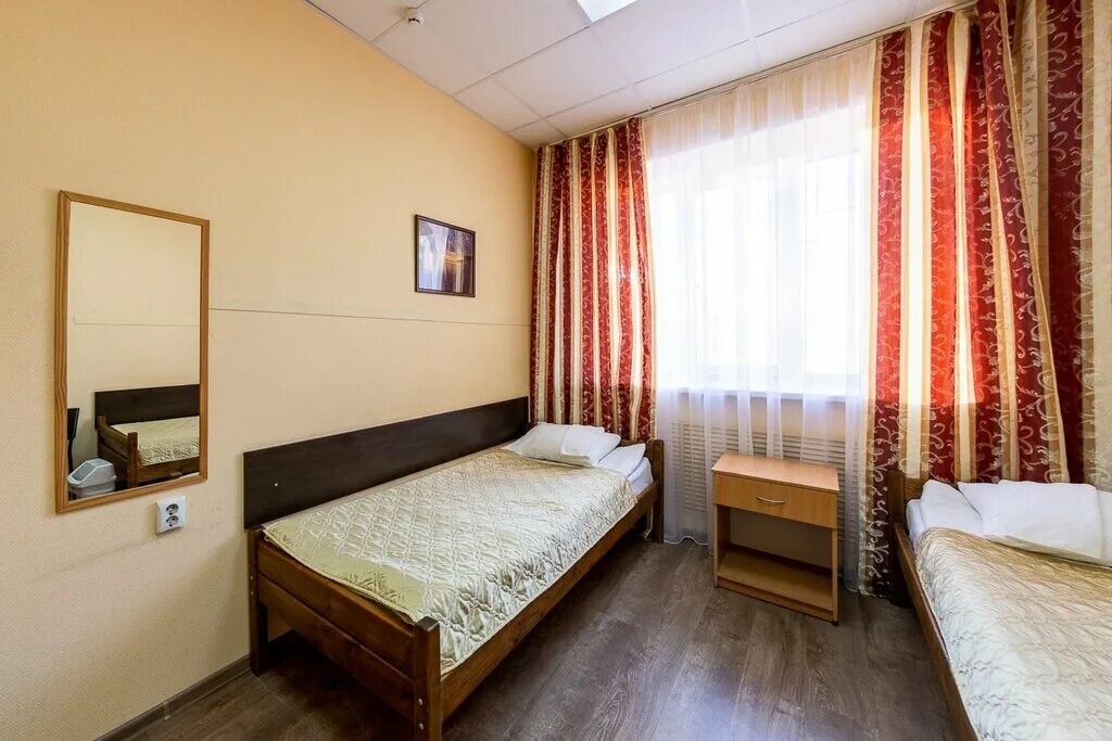 гостиница петрозаводск красная 28. отель фрегат петрозаводск номер стандарт. гостиница ладога карелия. гостиница космос карелия петрозаводск. отель в петрозаводске недорого.